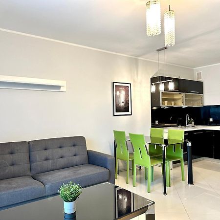 Apartament Z Tarasem Gdynia Dabrowa Apartment Exterior foto